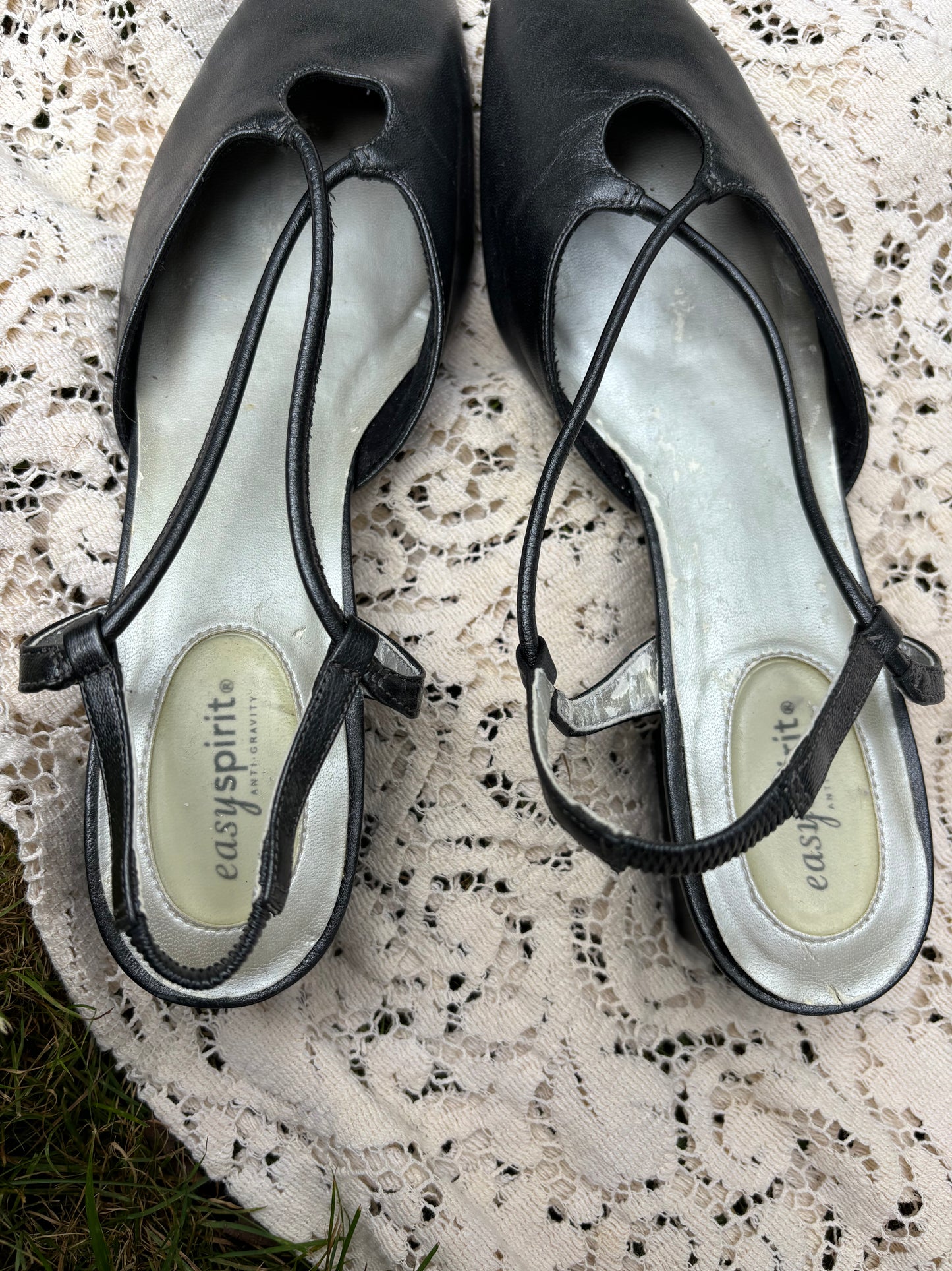 Vintage Easy Spirit Leather Slingback Heels - Size 8.5