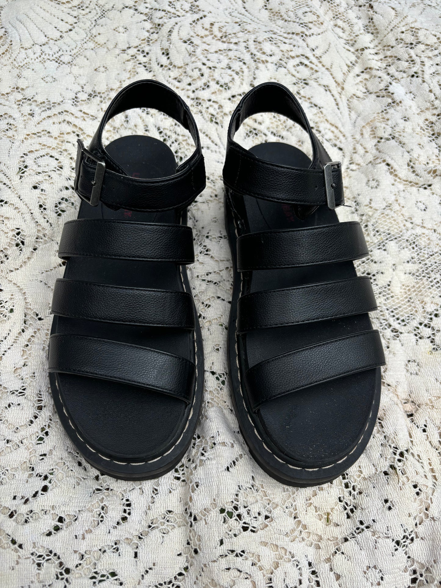 Unionbay Chunky Sandal - Size 7.5