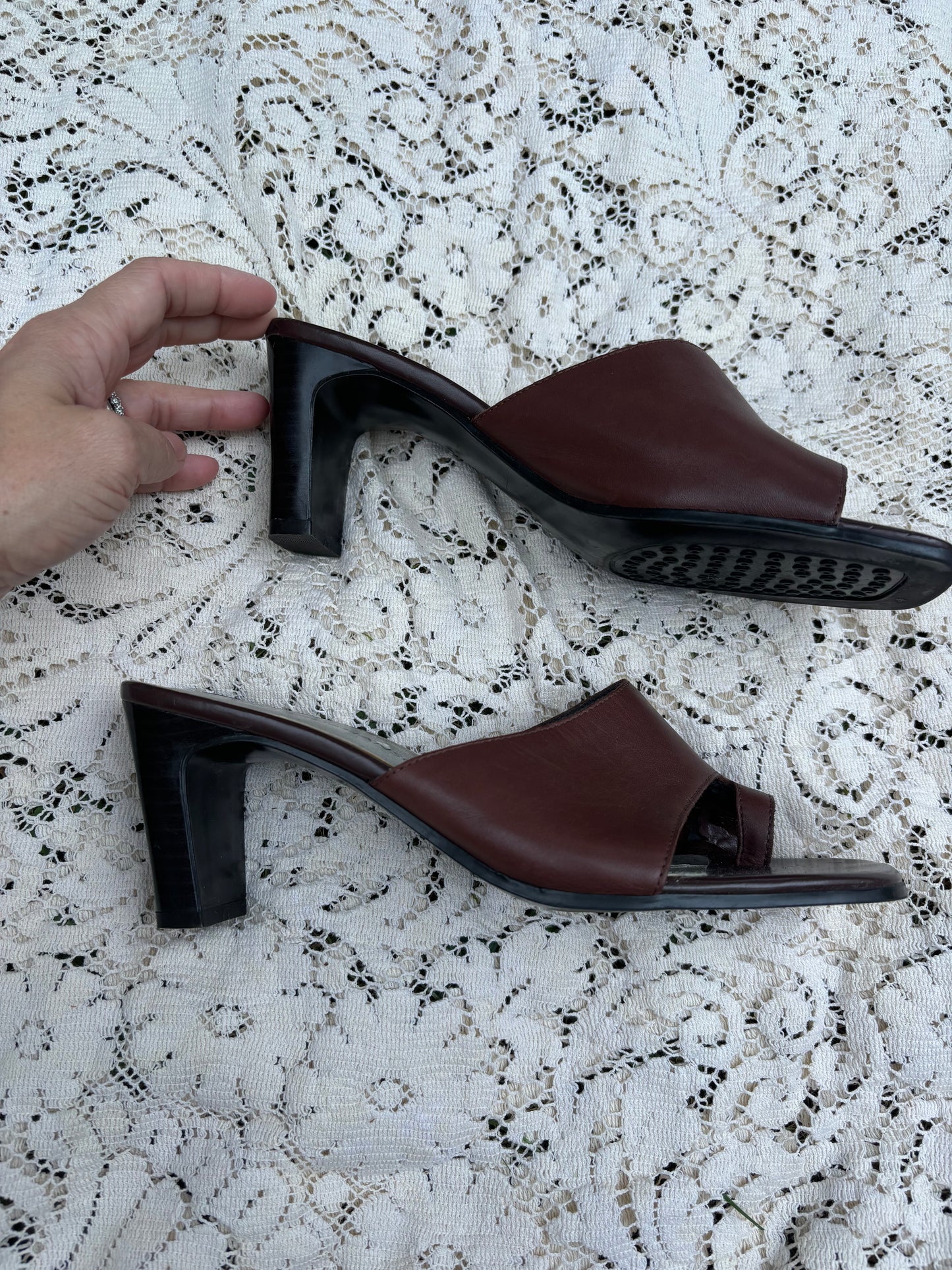 Vintage Y2K Chunky Heel - Size 7.5