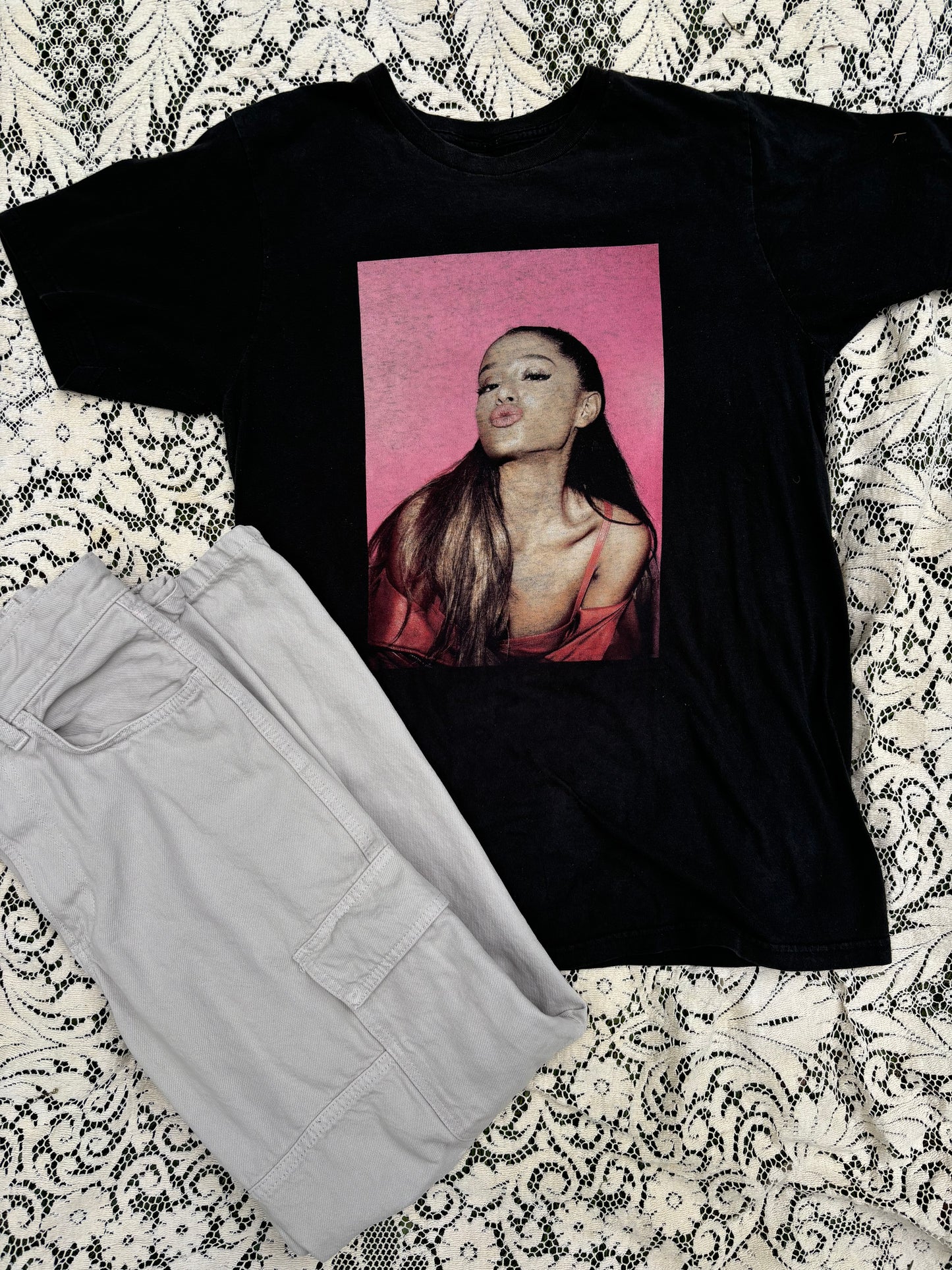 Ariana Grande Dangerous Woman Tour Shirt