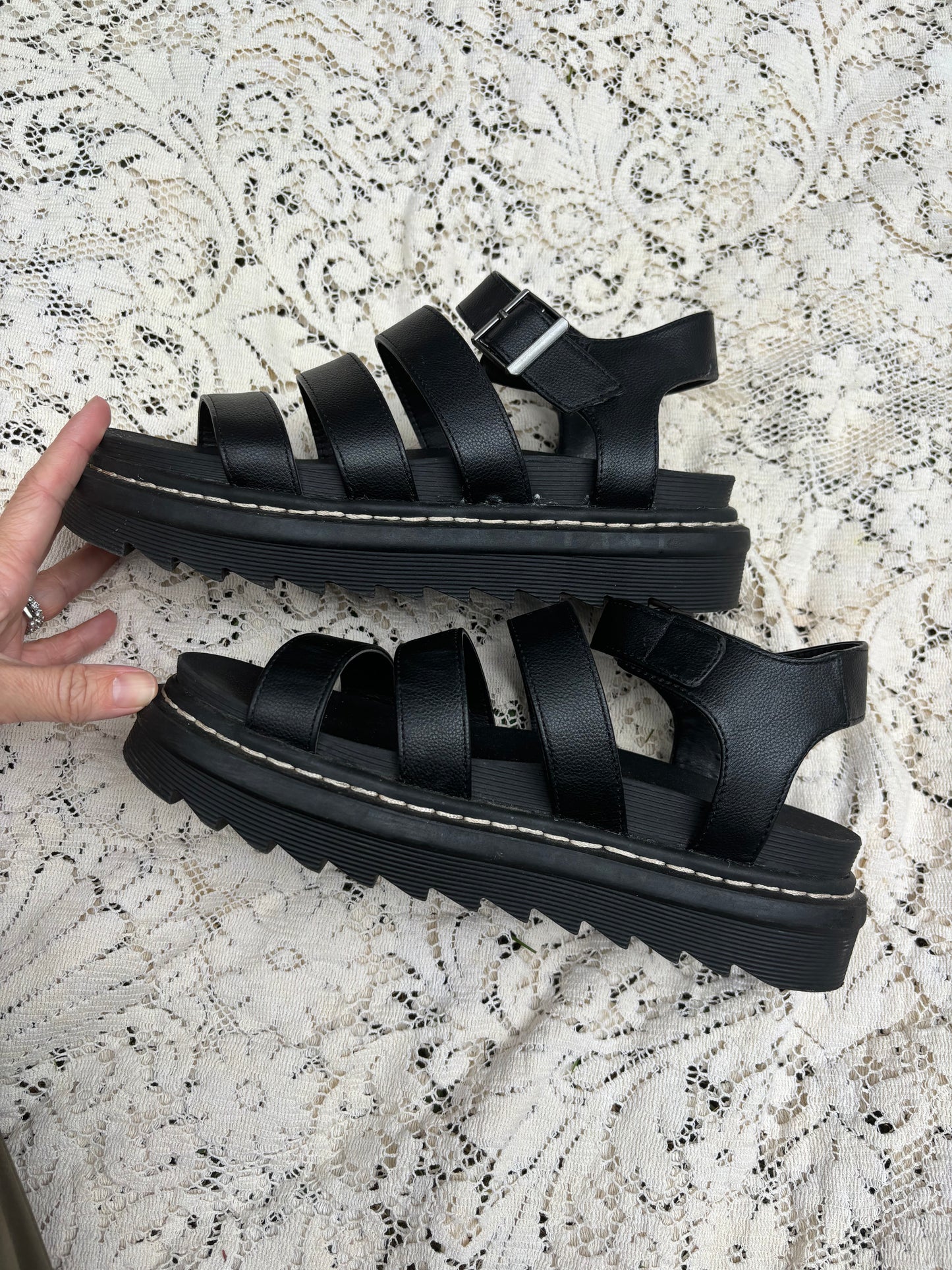 Unionbay Chunky Sandal - Size 7.5