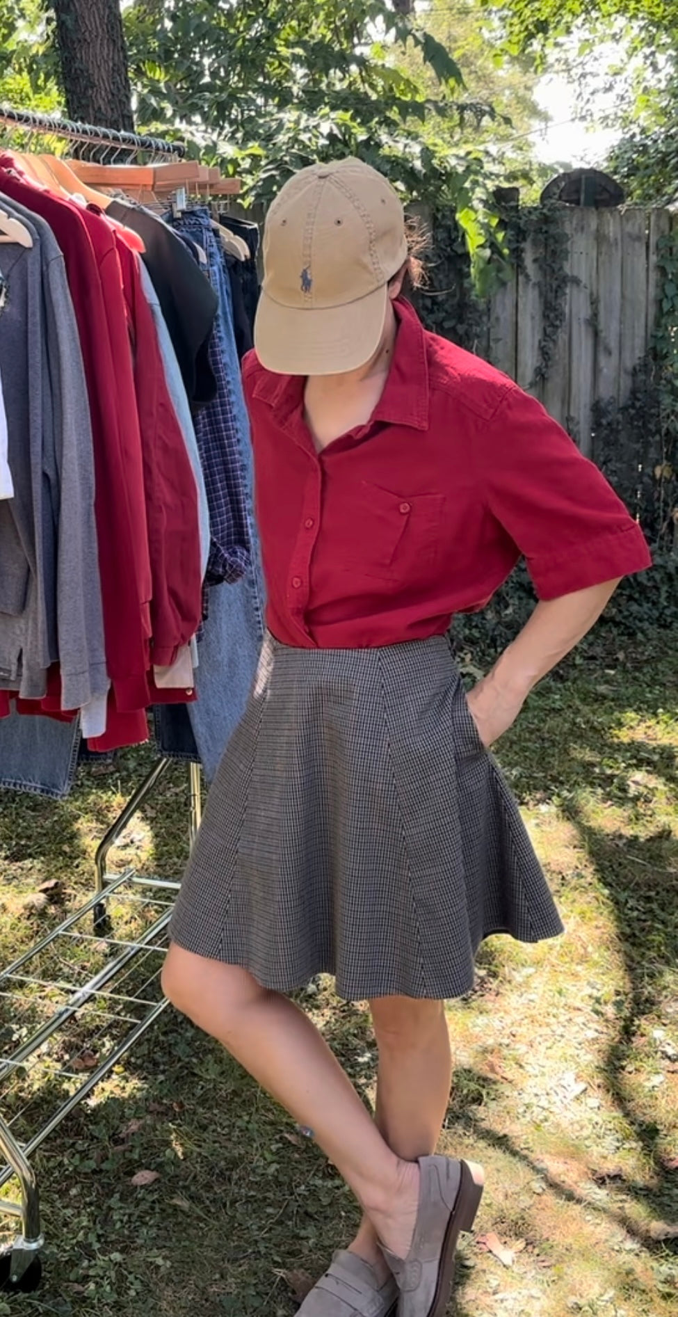 Vintage Red Short Sleeve Button Down - XS/S/M