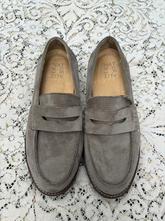 Naturalizer Loafers - Size 7