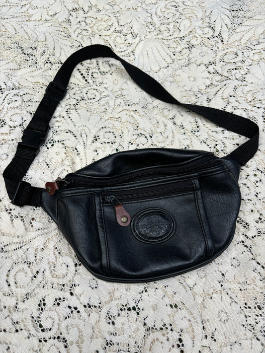 Vintage Faux Leather Fannypack