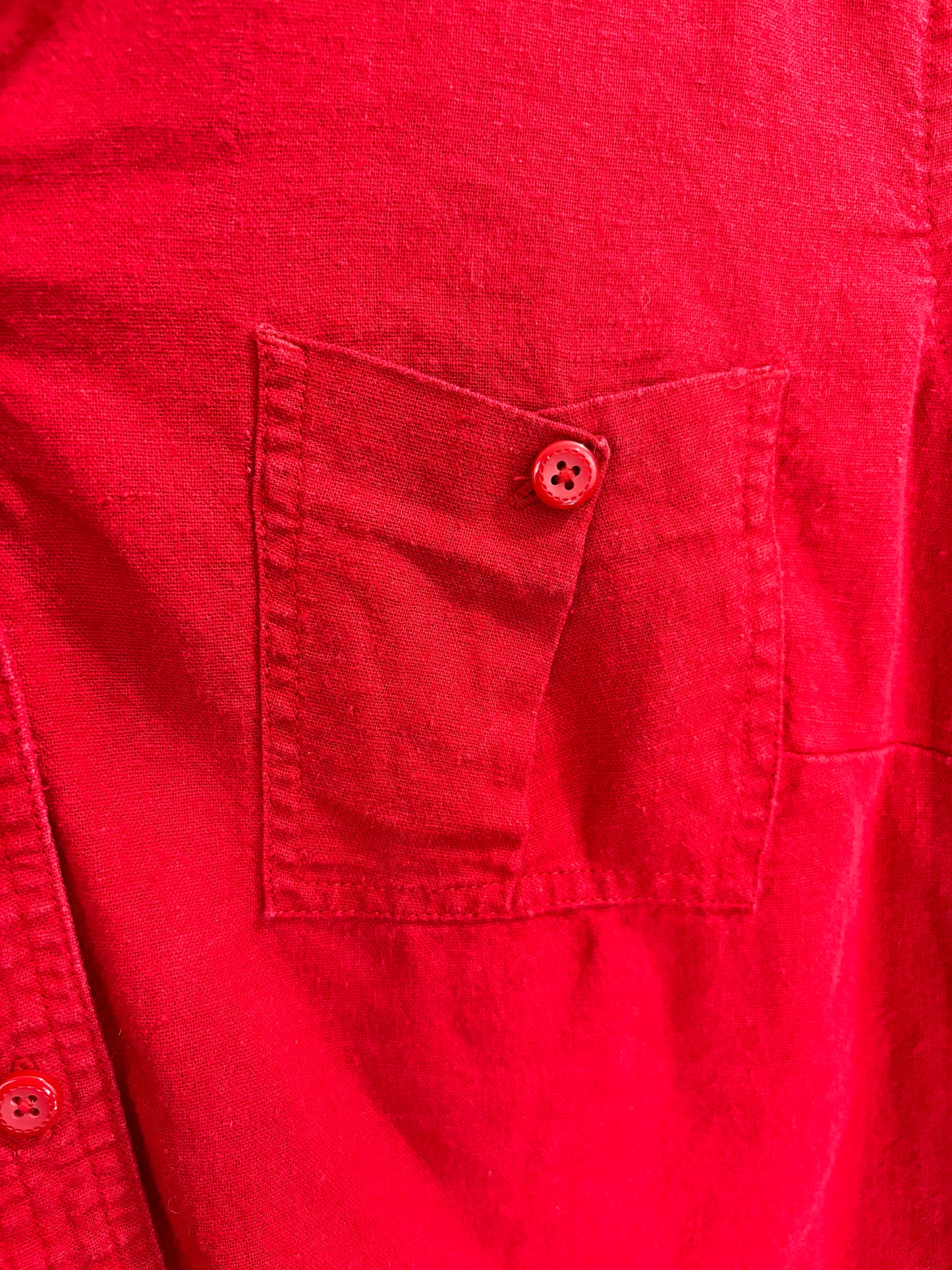 Vintage Red Short Sleeve Button Down - XS/S/M