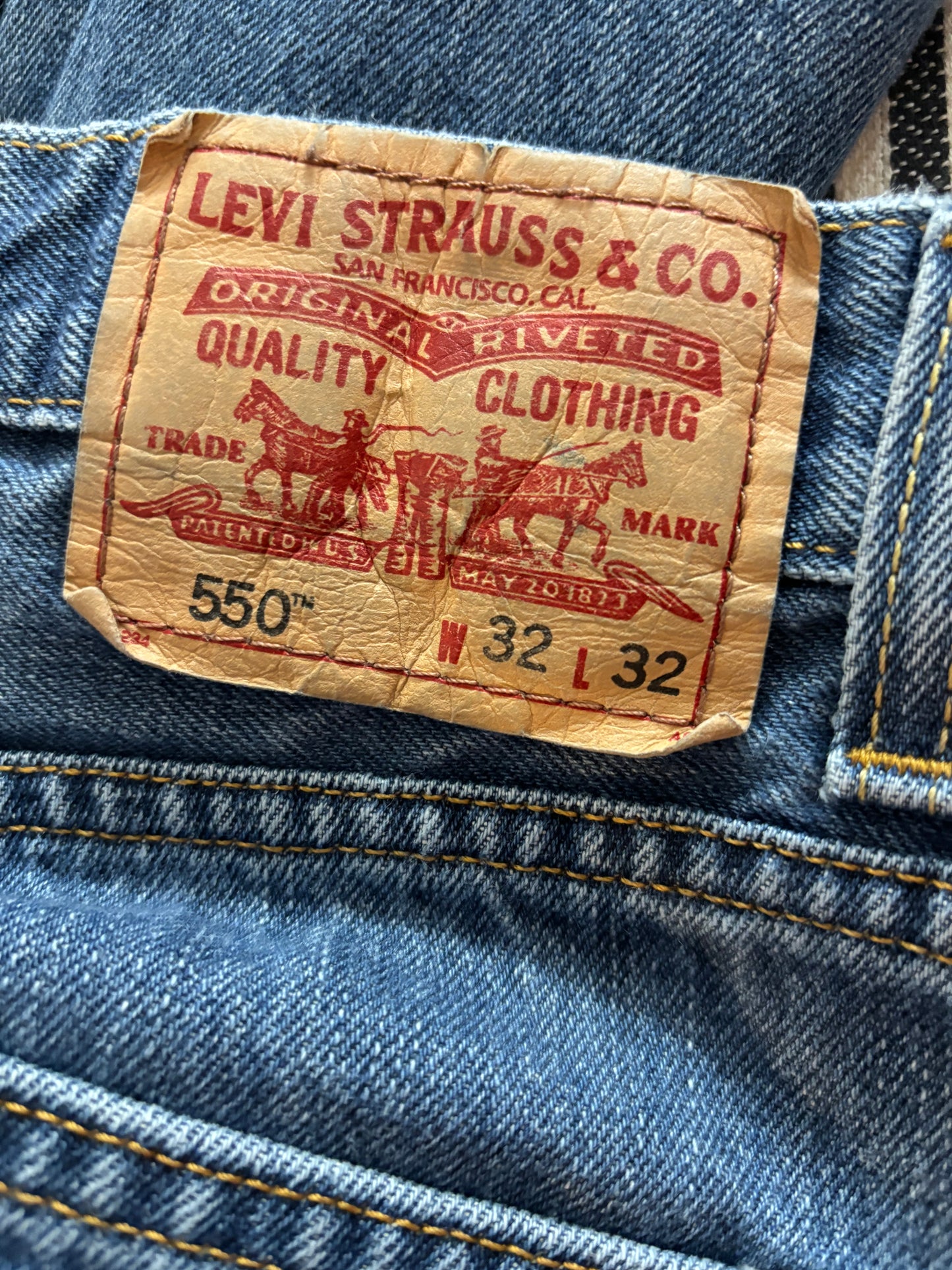 Levi's 550s Relaxed Fit - 32x31