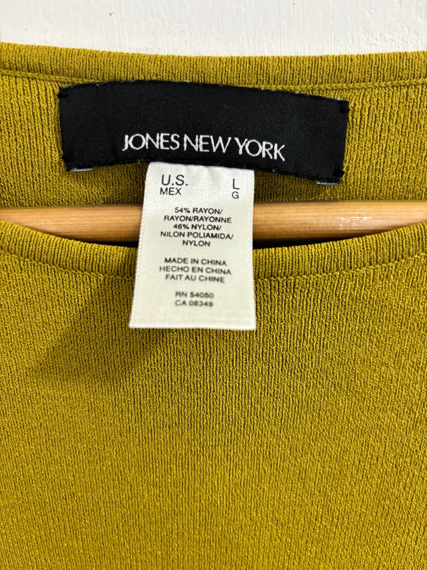Jones New York Sleeveless Sweater